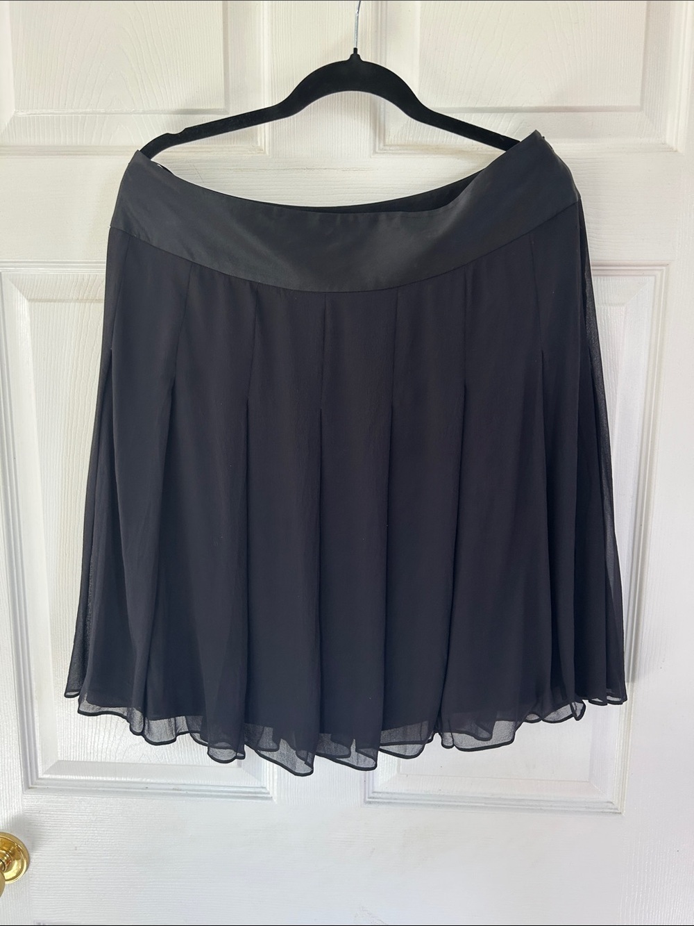 Banana Republic Black silk Chiffon Circle Skirt with Satin Waistband fully lined